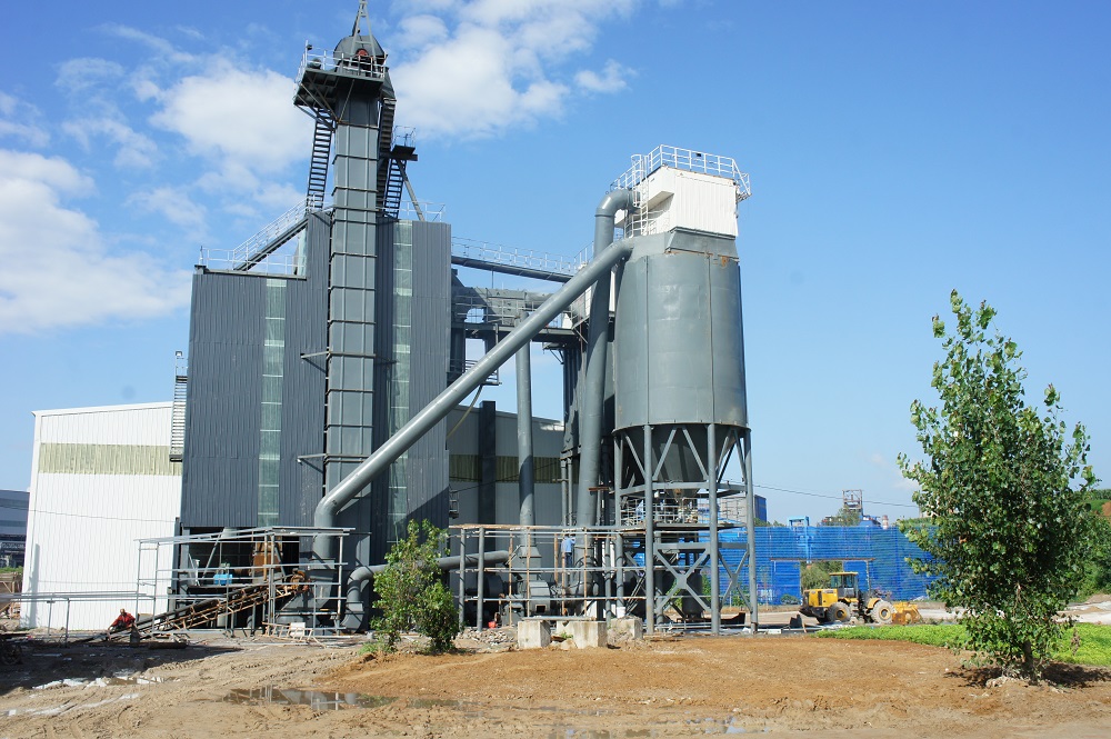 砂石產(chǎn)業(yè)污染大？唐山金路制砂樓助力砂石企業(yè)綠色轉(zhuǎn)型